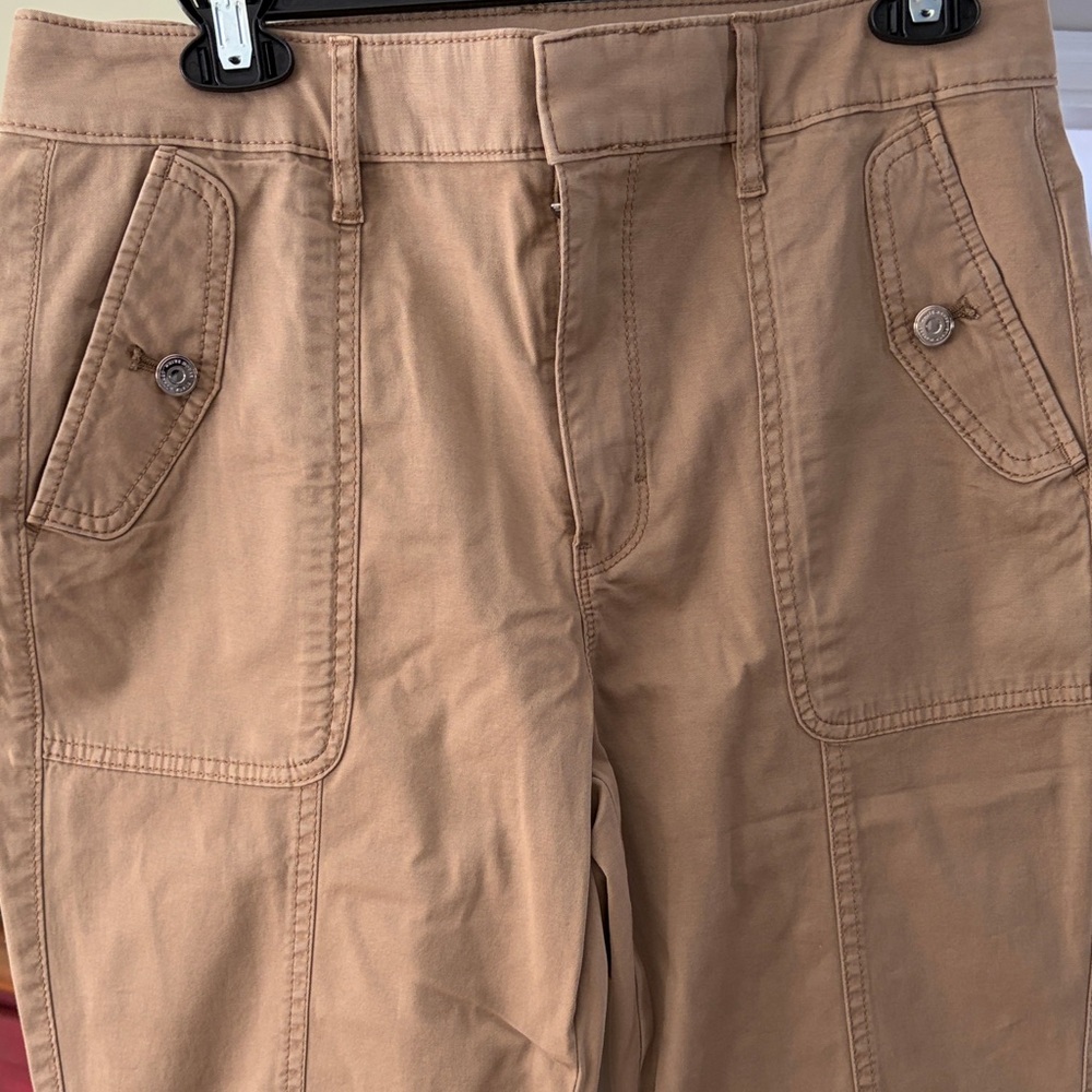WHBM pret a jet high rise Tan cropped Pants